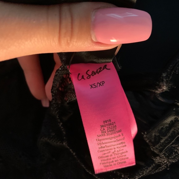LaSenza Bra/bralette black lace never worn! - Picture 3 of 3